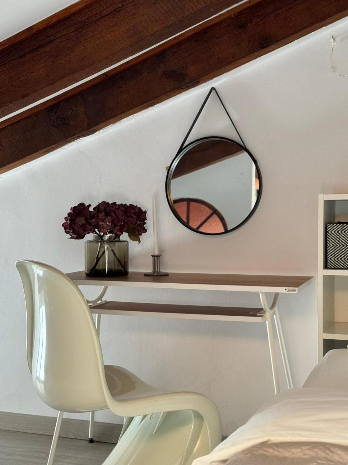 Modern Center Appartamento Valenza