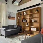 Modern Valencia City Center Apartment